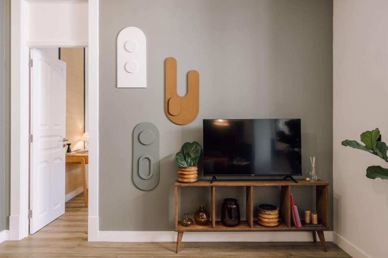 Ango - 1 Bedroom In Avenidas Novas * Lissabon